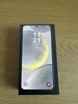 Samsung Galaxy S24 - 2