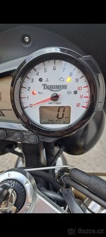 Triumph speed triple - 2