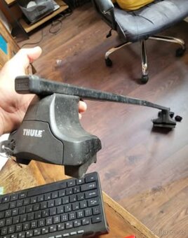 Stresni nosice Thule - 2