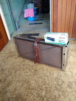 gril na dřevěné uhlí - 2