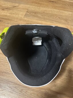 Dámska lyžarska helma - 2