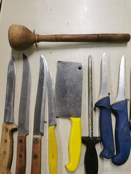 Staré řeznícke nože. - 2