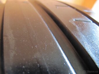 Pneu 225/45/17 Good Year - 2