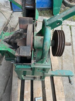 Prodej  štěpkovače  za traktor - 2
