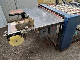 Lepička kartónových krabíc levne - 2