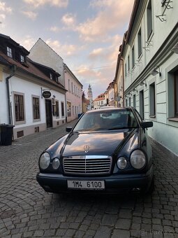 Mercedes W210 E200 - 2