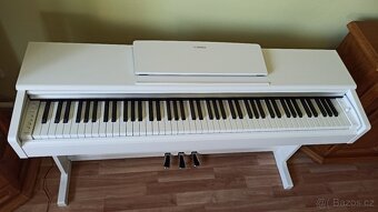 Yamaha YPD-145 Digitální piano White - 2