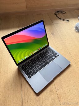 CTO MacBook Pro 13” 2020 16/512GB/i7 Space Grey Touchbar - 2