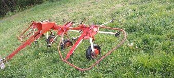Prodám 4 rotorový obraceč Deutz-Fahr 5 Metrů - 2