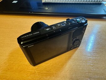 Nikon coolpix s9500 - 2