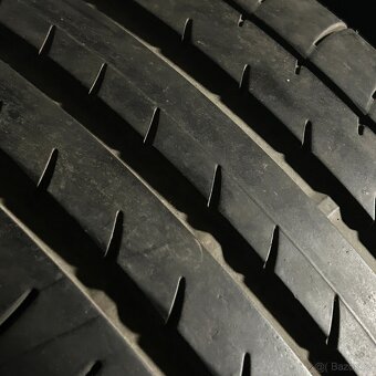 Letní pneu 275/40 R19 105V Yokohama 6mm - 2