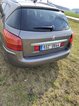 Peugeot 407 SW - 2