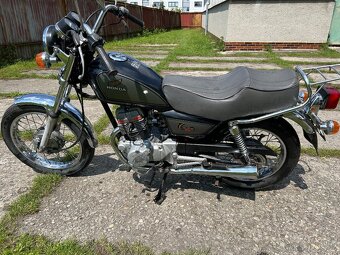 Honda 125 chopper - 2