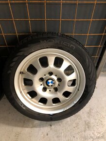 Kola BMW R16 - 2