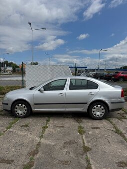 Škoda Octavia II sedan 1,9TDI 77kw bez STK - 2