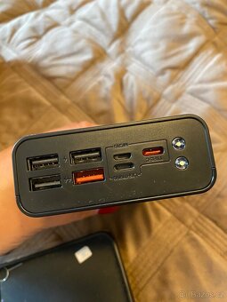 Velká powerbanka 50 000 mAh pro smartphone, l - 2