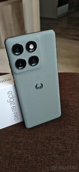 Motorola Edge 60 Pro 12GB/512GB PANTONE Shadow - 2