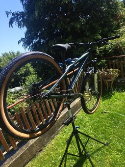 Prodám dirtové kolo CTM Dirtking pro 2022 dark green - 2