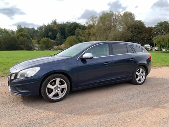 VOLVO V60 2.0 5VÁLCE AUTOMAT - 2