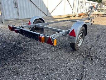 Lodní vlek 750kg - 2