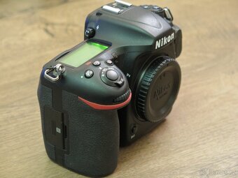 Nikon D500 tělo - 2