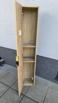 Koupelnová skříňka nová - 2