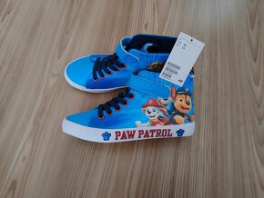 Prodam nove s vysackou boty Tlapkova patrola 34,HM - 2