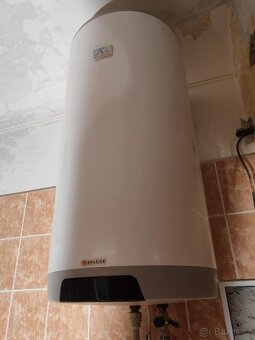 Prodám elektrický bojler značky Dražice - 2