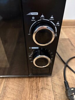 Mikrovlnná trouba mikrovlnka Sencor SMW 1817BK cerna - 2