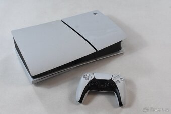 Sony PlayStation 5 (Slim) Zánovní, rok záruka. - 2