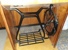 Šlapací šicí stroj - 2