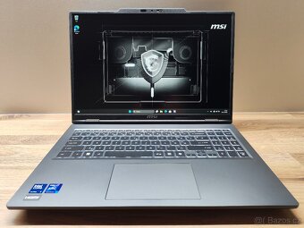 16" 144HZ_MSI VENTURE 16 AI_ULTRA 7 255H_32GB_INTEL ARC 140 - 2