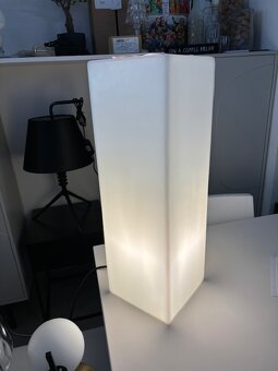 Svítící nábytek - 2