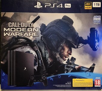 Ps4pro 1 TB + 10 her - 2