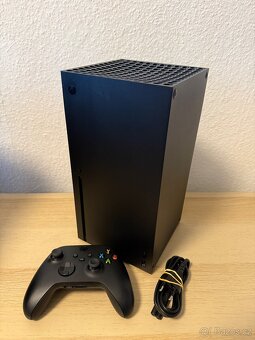XBOX SERIES X 1TB V TOP STAVU - 2