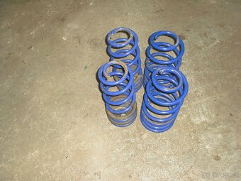 Pruziny Octavia1 - 2