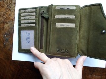 krásná nová peněženka tmavě zelená - 2