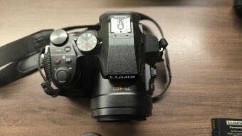 Panasonic Lumix DMC-FZ300 - 2
