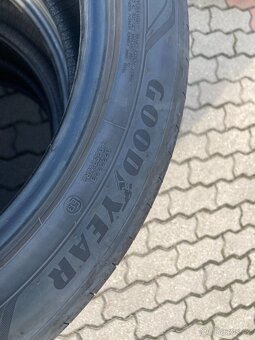 Sada letních pneumatik Goodyear 215/50/18 - 2