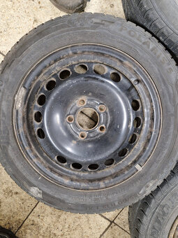 disky + pneu 185/60 r15 zimni - 2