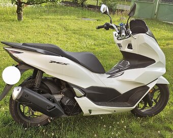 Prodám Honda PCX 2024 Pearl Jasmine White - 2