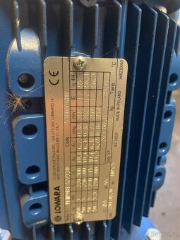 Čerpadlo lowara - 2