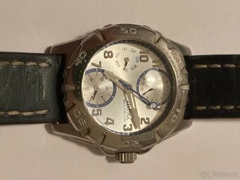 Hodinky dámské Festina F16244 - 2