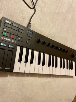 MIDI klávesnice Native Instruments Komplete Kontrol M32 - 2