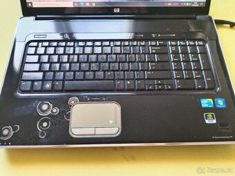 18.4" velké HP 8gb RAM/1TB HDD/i7 - 2