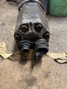 Hydraulicke čerpadlo U40A - 2