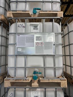 Kubíková nádrž , IBC kontejner 1000L - 2