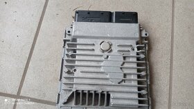 Jednotka motoru 1.6 TDI cR 77 cayc - 2