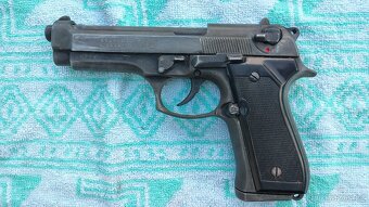 Plynová pistol - 2