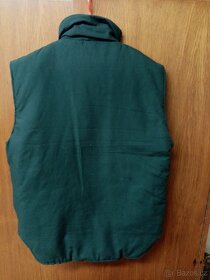 zelená kapsáčová vesta vel.M - 2